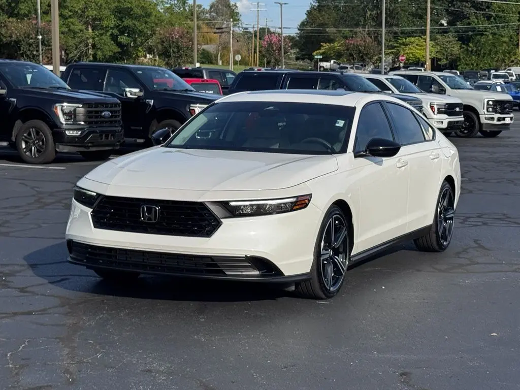 2026 Honda Accord - $30,999