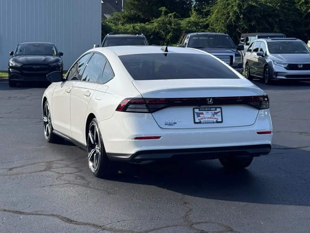 2026 Honda Accord - $30,999