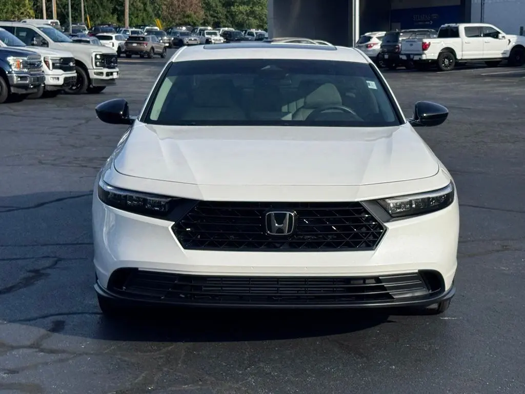 2026 Honda Accord - $30,999