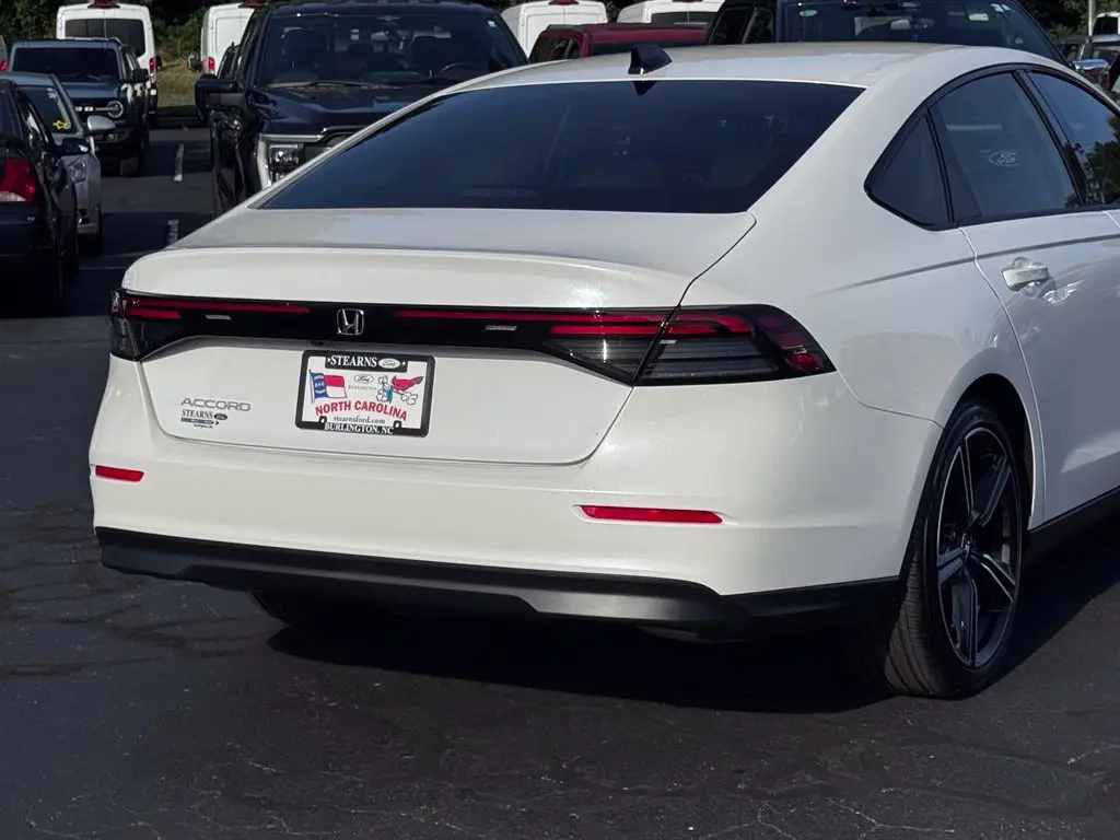 2026 Honda Accord - $30,325