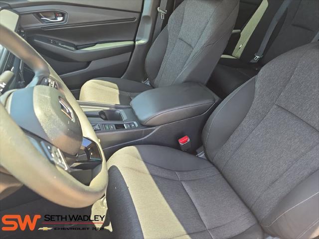 2025 Honda Accord - $32,000