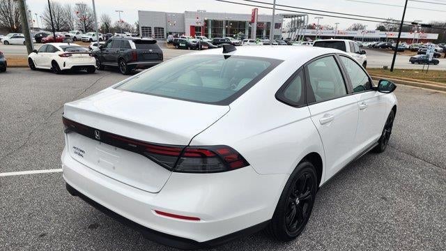 2025 Honda Accord SE