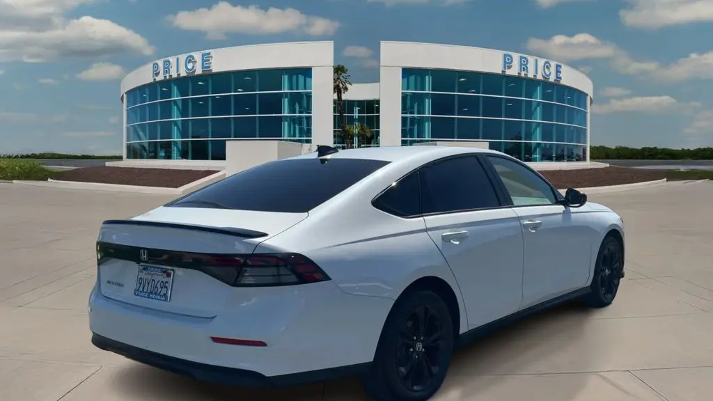 2025 Honda Accord SE