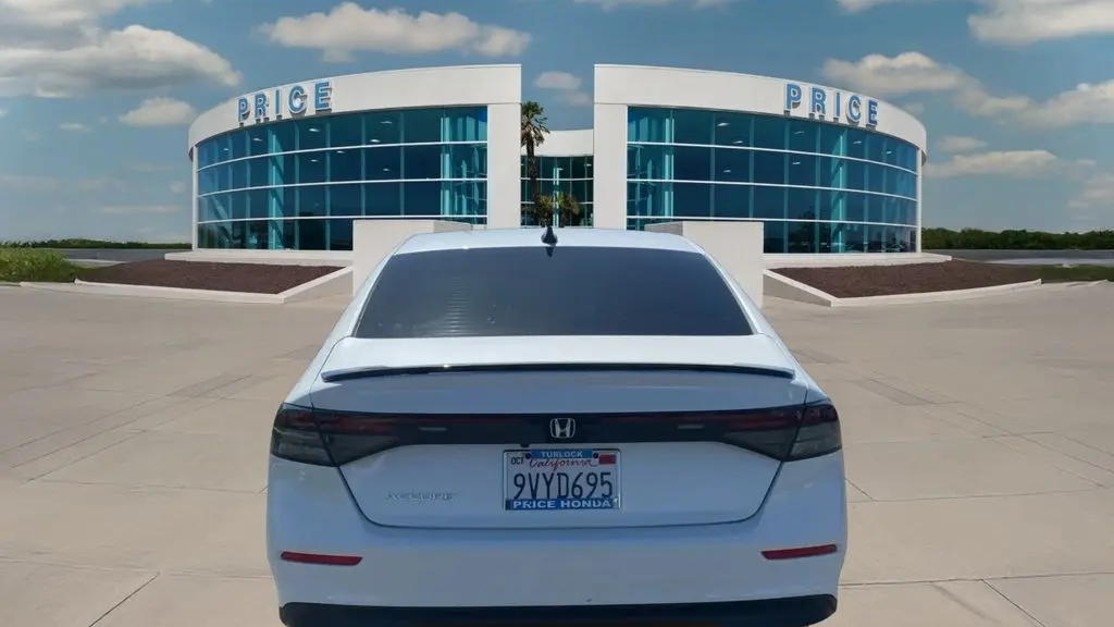 2025 Honda Accord SE