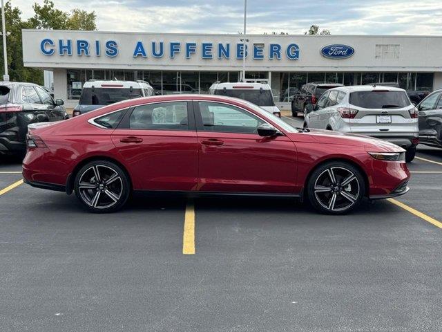 2025 Honda Accord - $31,498