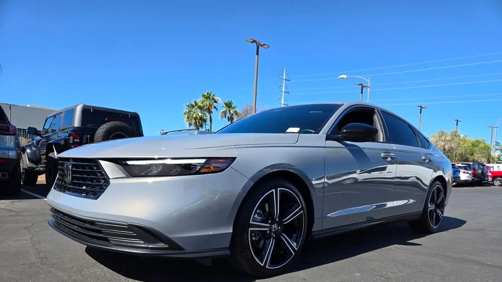 2025 Honda Accord Hybrid Sport