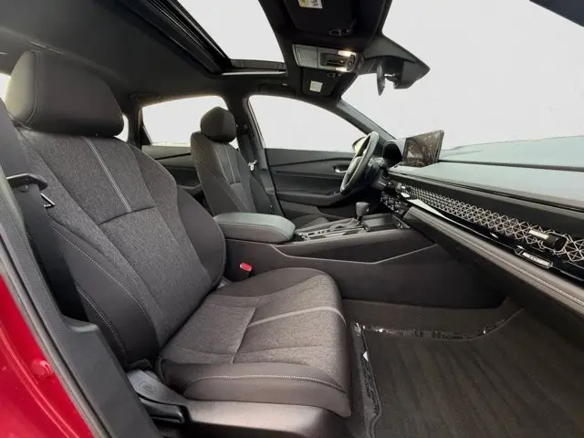 2025 Honda Accord - $29,995