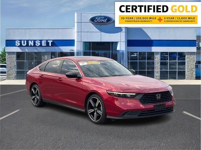 2023 Honda Accord - $27,395