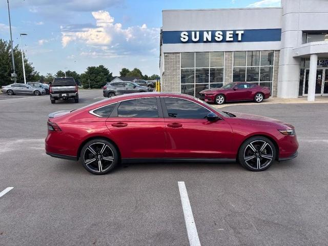 2023 Honda Accord - $27,395