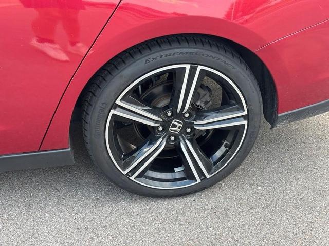 2023 Honda Accord - $27,395