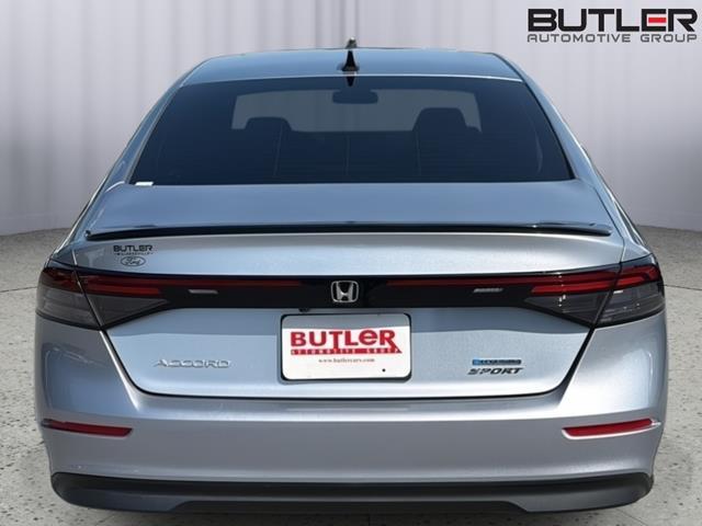 2024 Honda Accord - $25,900