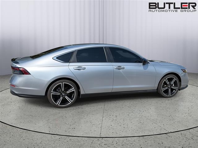 2024 Honda Accord - $25,900