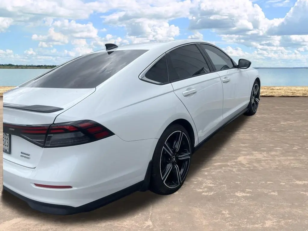 2024 Honda Accord - $26,395