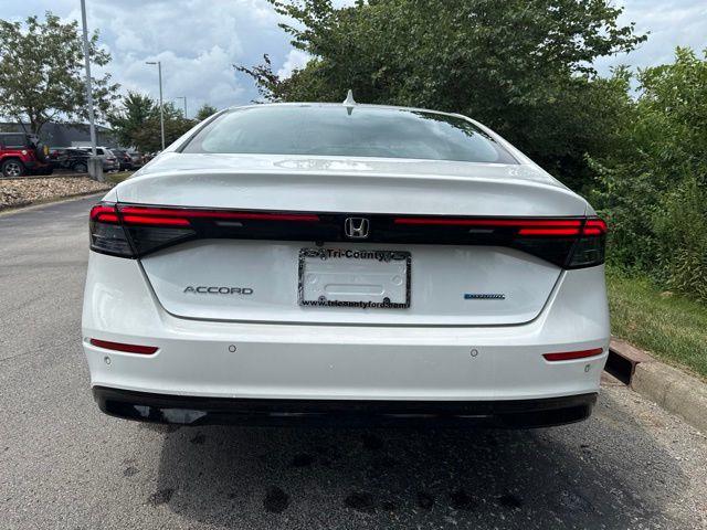 2023 Honda Accord - $27,500