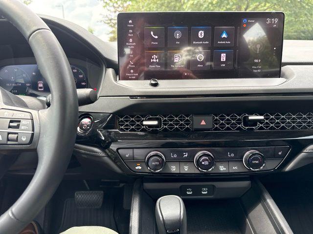 2023 Honda Accord - $27,500
