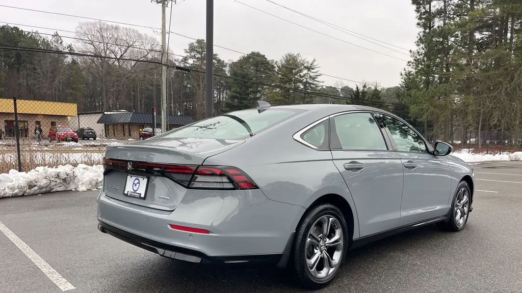 2025 Honda Accord Hybrid EX-L