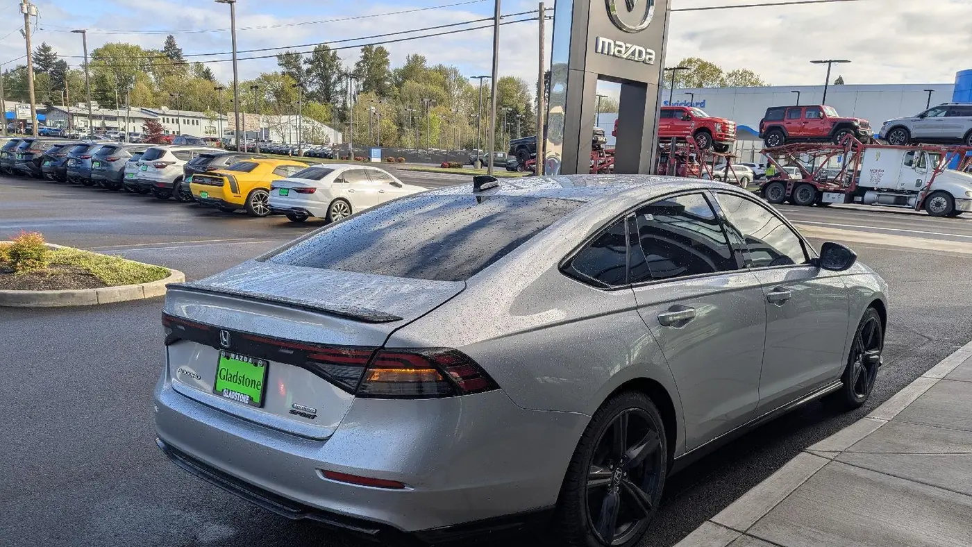 2023 Honda Accord Hybrid Sport-L