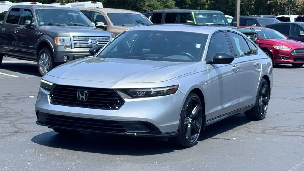 2023 Honda Accord Hybrid Sport-L