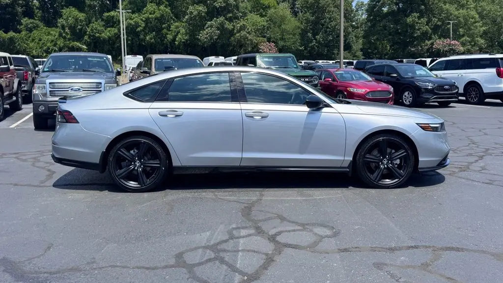 2023 Honda Accord Hybrid Sport-L