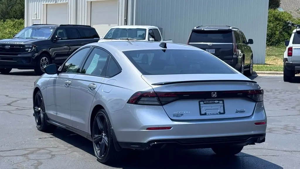 2023 Honda Accord Hybrid Sport-L