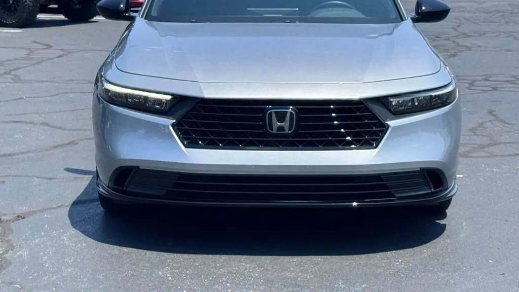 2023 Honda Accord Hybrid Sport-L