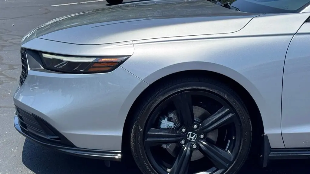 2023 Honda Accord Hybrid Sport-L