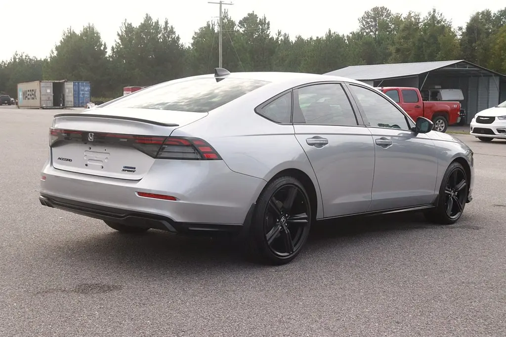 2026 Honda Accord - $34,963