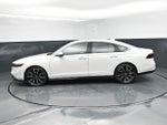 2025 Accord Hybrid Thumbnail 3