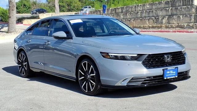 Preowned 2025 Honda Accord Hybrid Touring for Sale