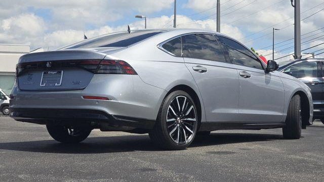 2023 Honda Accord Hybrid Touring