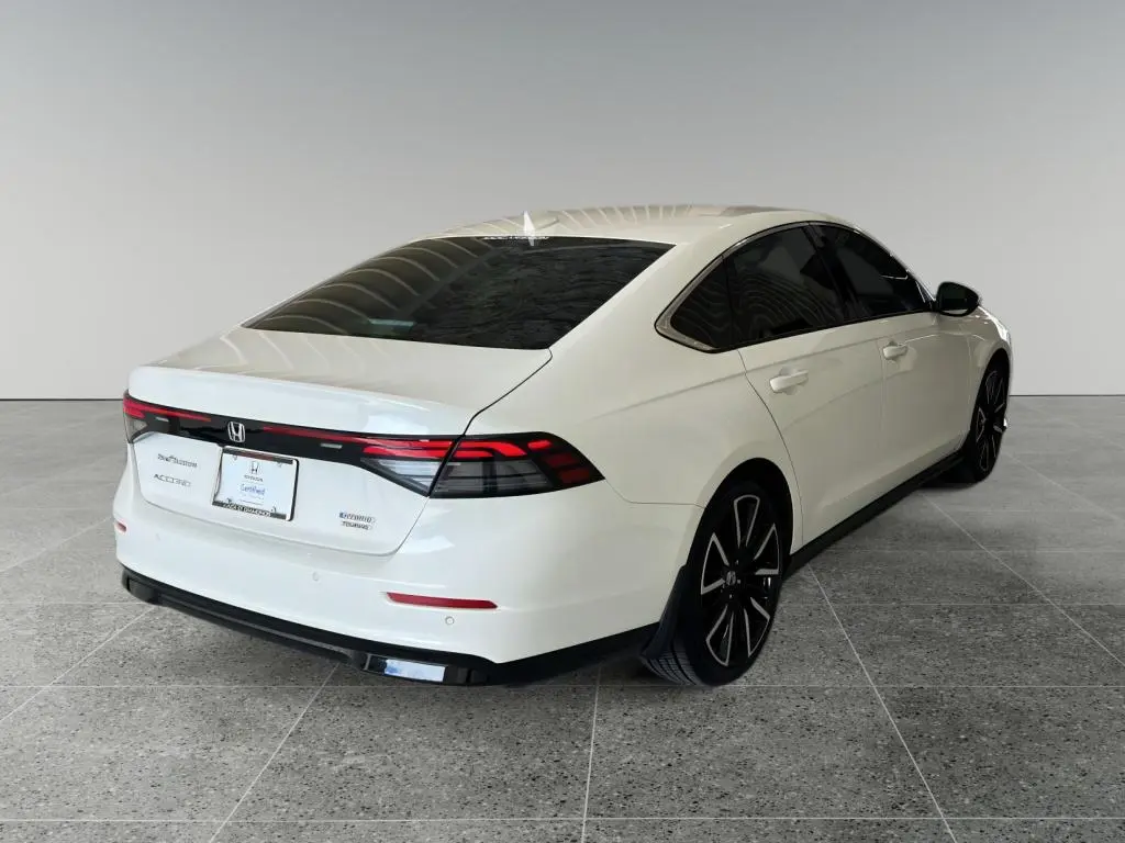 2025 Honda Accord - $33,980