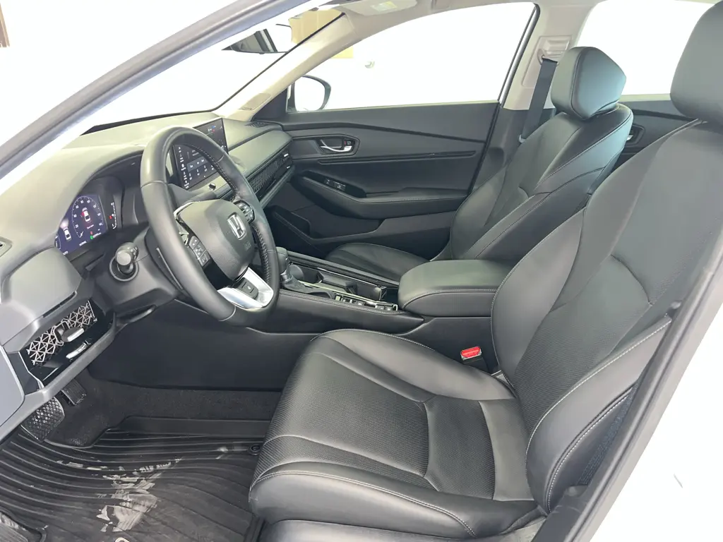2025 Honda Accord - $33,980