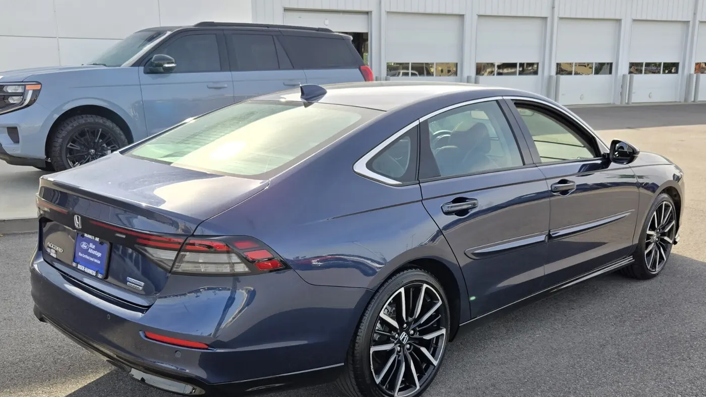 2023 Honda Accord Hybrid Touring