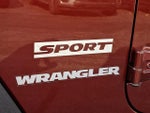 2010 Wrangler Thumbnail 29