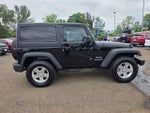 2011 Wrangler Thumbnail 22