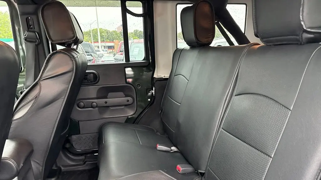2010 Jeep Wrangler Unlimited Sport