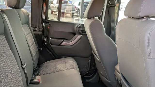 2011 Jeep Wrangler Unlimited Sport Mojave