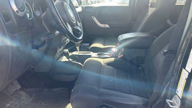 2011 Jeep Wrangler Unlimited Sahara