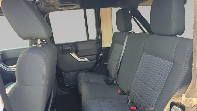 2011 Jeep Wrangler Unlimited Sahara