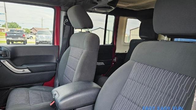 2011 Jeep Wrangler Unlimited Sahara