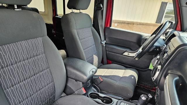 2011 Jeep Wrangler Unlimited Sahara