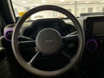 2010 Wrangler Unlimited Thumbnail 16