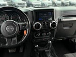 2011 Wrangler Thumbnail 15