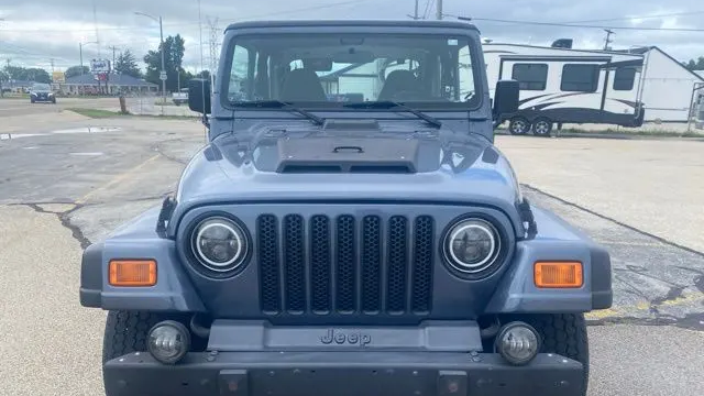 2002 Jeep Wrangler SE