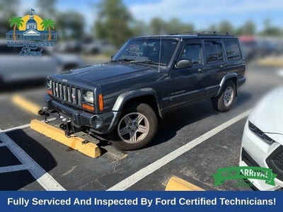 Photo of a 2001 Jeep Cherokee Classic 4WD 4DR SUV for sale