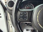 2011 Wrangler Unlimited Thumbnail 24