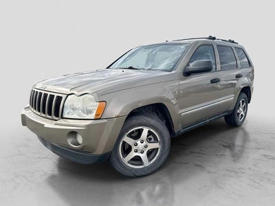 Photo of a 2005 Jeep Grand Cherokee 4DR Laredo 4WD SUV for sale