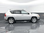 2011 Compass Thumbnail 4