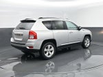 2011 Compass Thumbnail 24