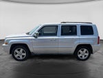 2010 Patriot Thumbnail 5